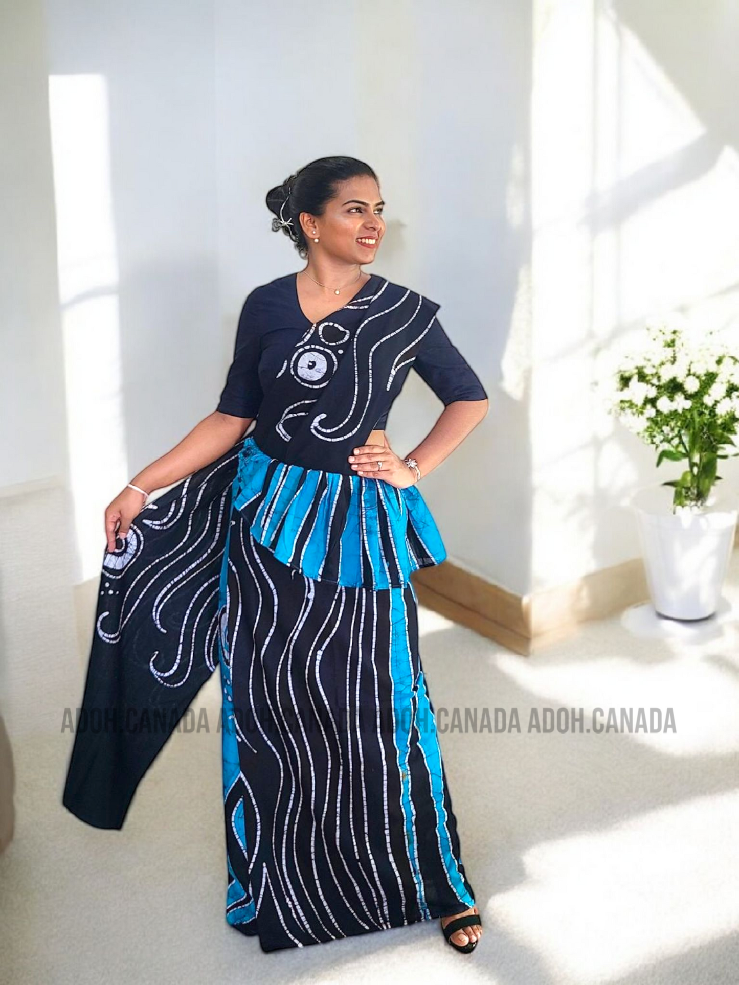 MU1350|Blue and Black designed Kandyan Made-up|Ceylon Batik| Cotton Kandyan Made-up Saree| Exclusive Designer Wear | Kandyan Made-up