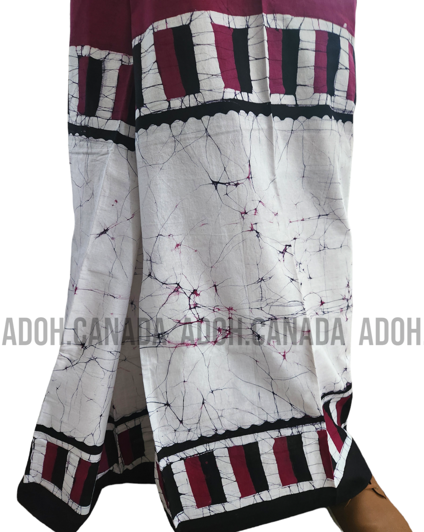 CSA0011 - White and Purple Cotton Sarong | Ceylon Batik | Hand Made | Men's Collection | Cotton Sarong| Summer Wear | Party Wear