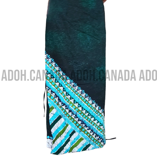 LU0004 - Dark green with light blue designed Batik Lungi Skirt |Ceylon Batik | Hand Made | Summer Collection | Cotton Batik Lungi | Aurudu Collection