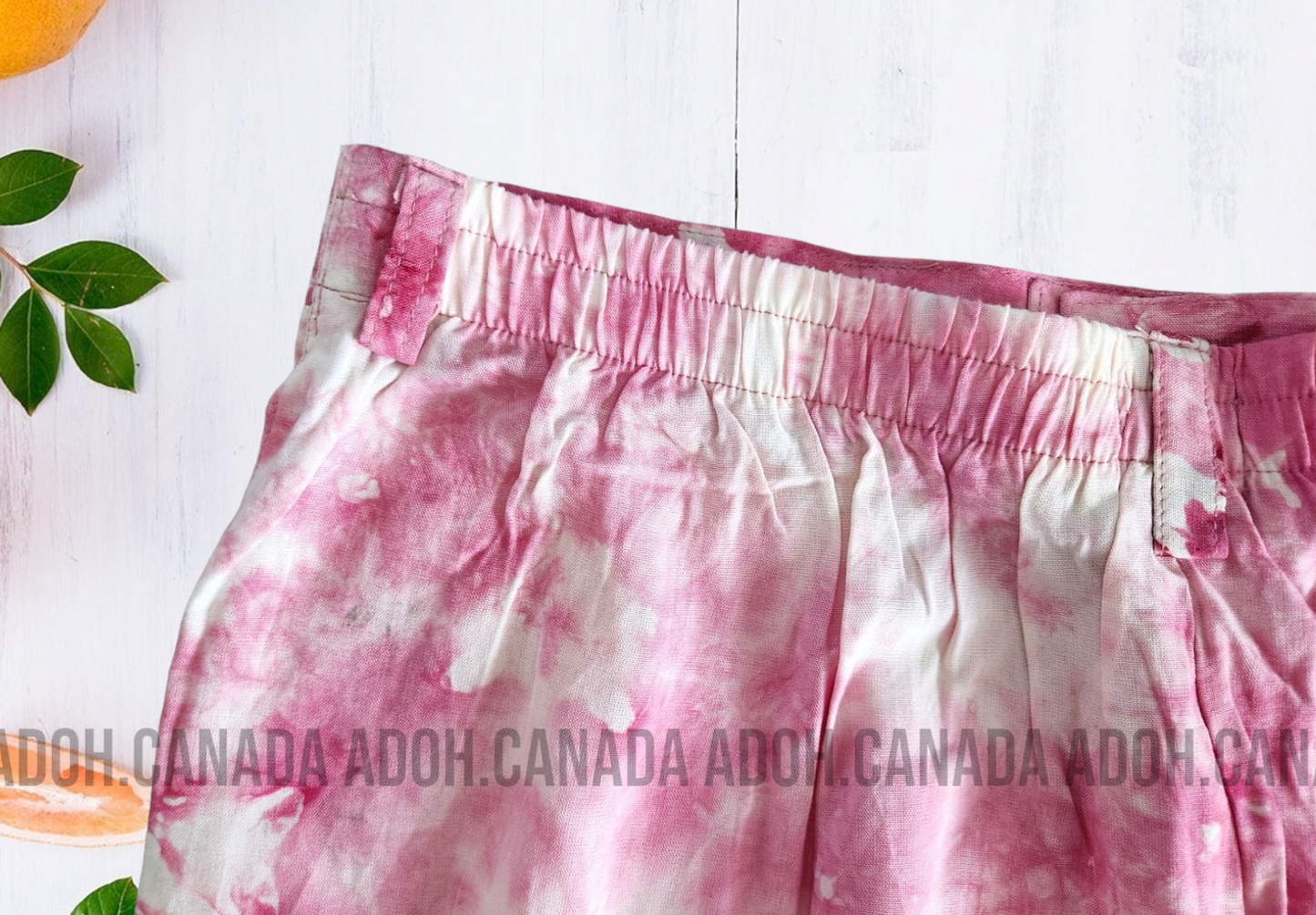 WS006- Pink and white Batik Women's short | Ceylon Batik | Hand Made | Summer Collection | Shorts | Summer Wear | Women's collection