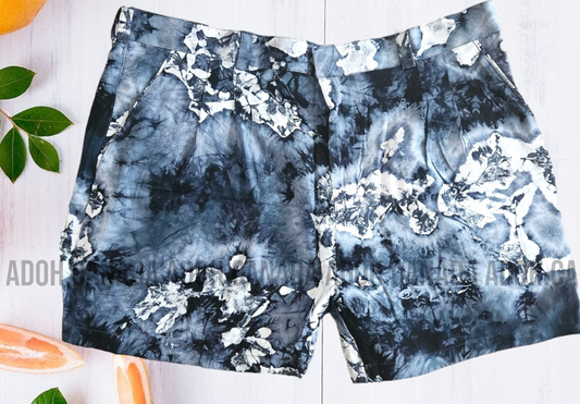 WS005- Dark gray and white Batik Women's short | Ceylon Batik | Hand Made | Summer Collection | Shorts | Summer Wear | Women's collection