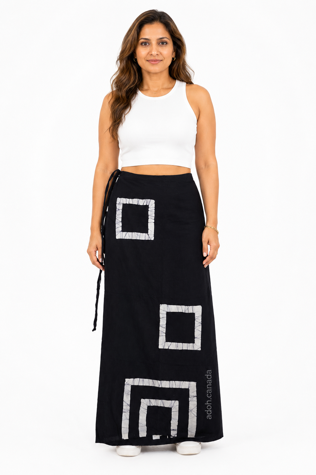 LU0011 - Black lungi with white squares design Batik Lungi Skirt |Ceylon Batik | Hand Made | Summer Collection | Cotton Batik Lungi | Traditional Collection