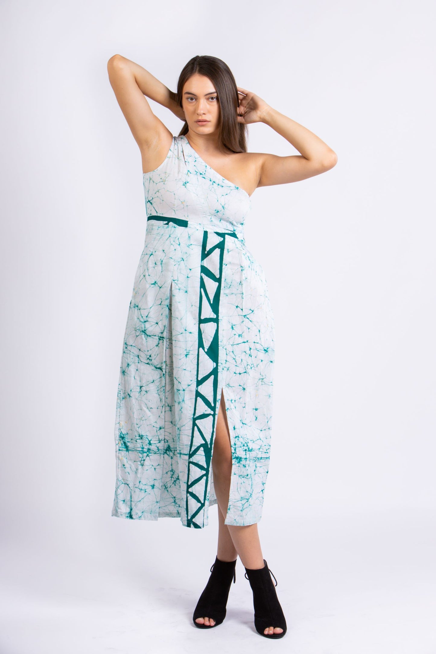 CC0082- Green Triangles White Batik Dress | Ceylon Batik | Hand Made | Summer Collection | Cotton Dress | Summer Wear