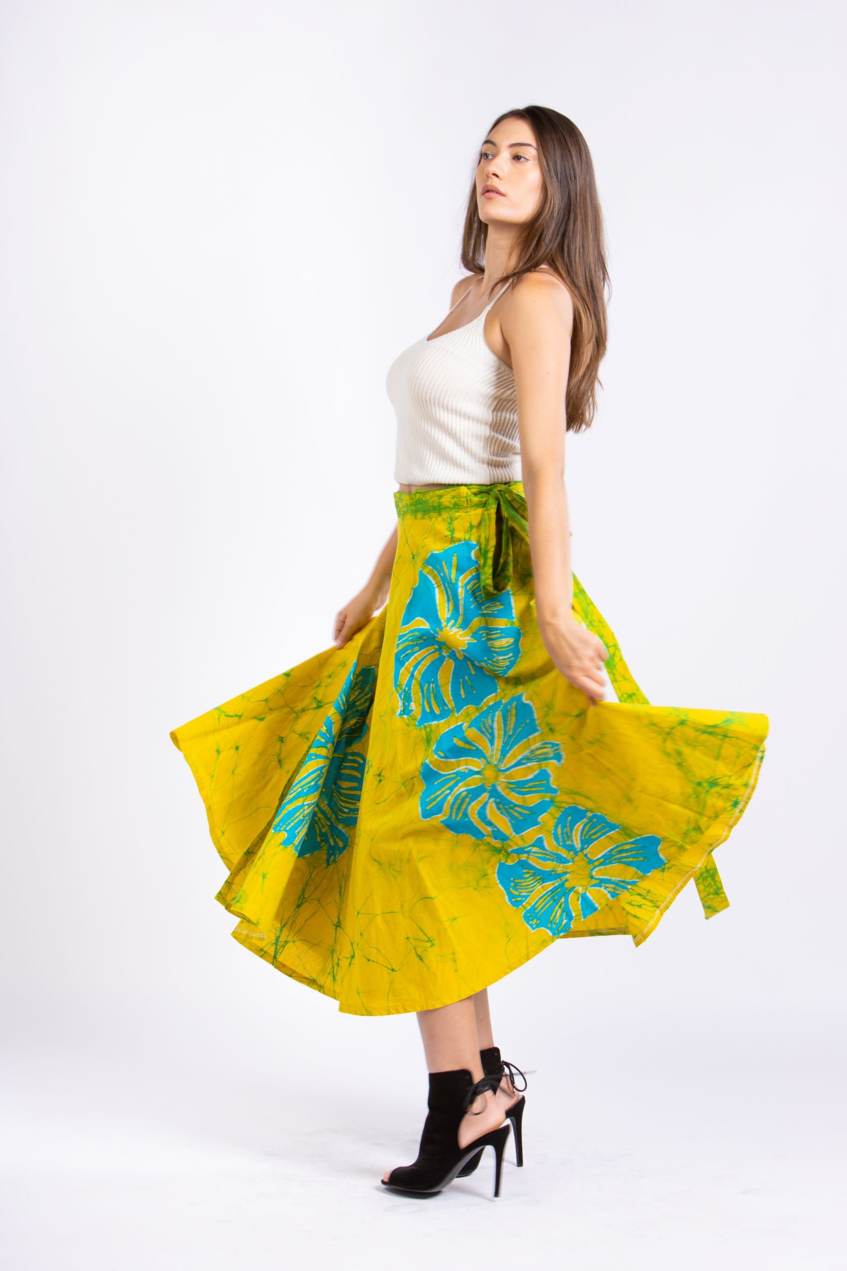 Cotton Collection celebrates new beginnings with whimsical Spring line -  Adaderana Biz English