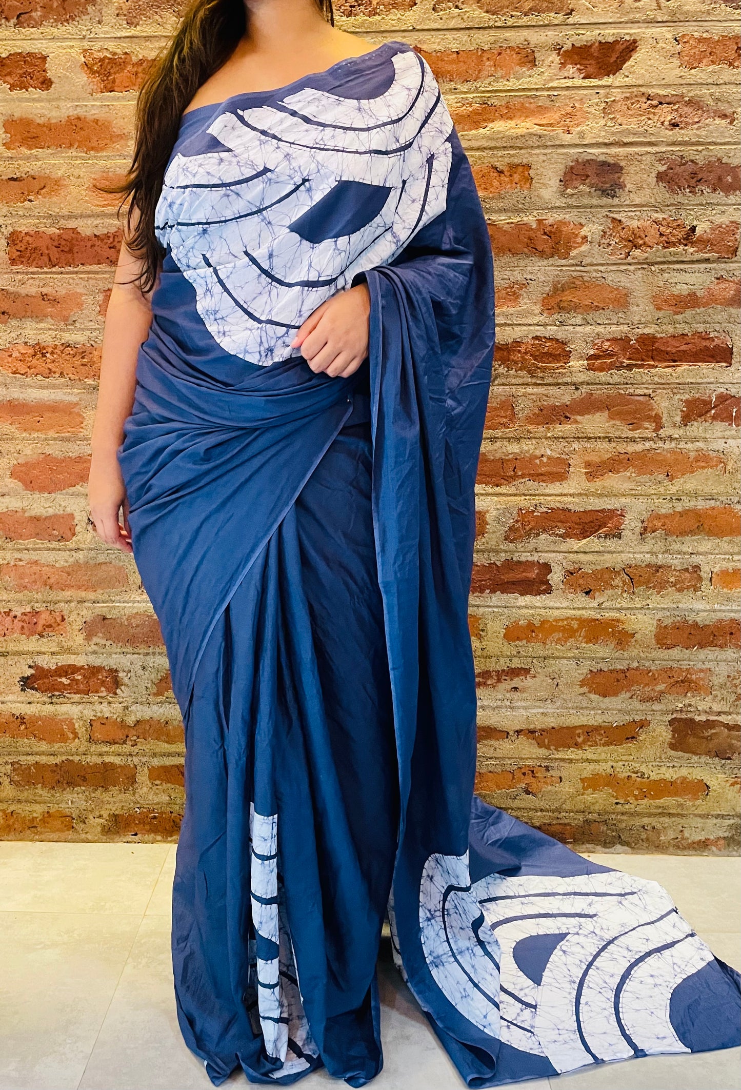 Raven Blue - SC0002 Ceylon Batik | Hand Made Saree | Exclusive Designer Wear